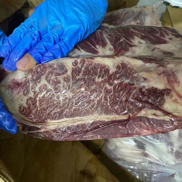 牛上腦肉火鍋食材牛肉卷谷飼美國(guó)安格斯黑牛級(jí)別