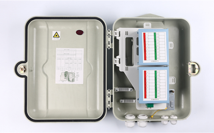 光纜終端箱32芯FTTH光纖入戶分線盒掛壁式32路分光路器箱