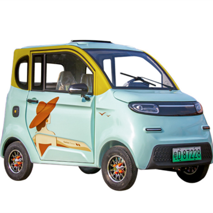 一萬(wàn)元低速電動(dòng)四輪車代步車低速控制器全封閉電瓶車