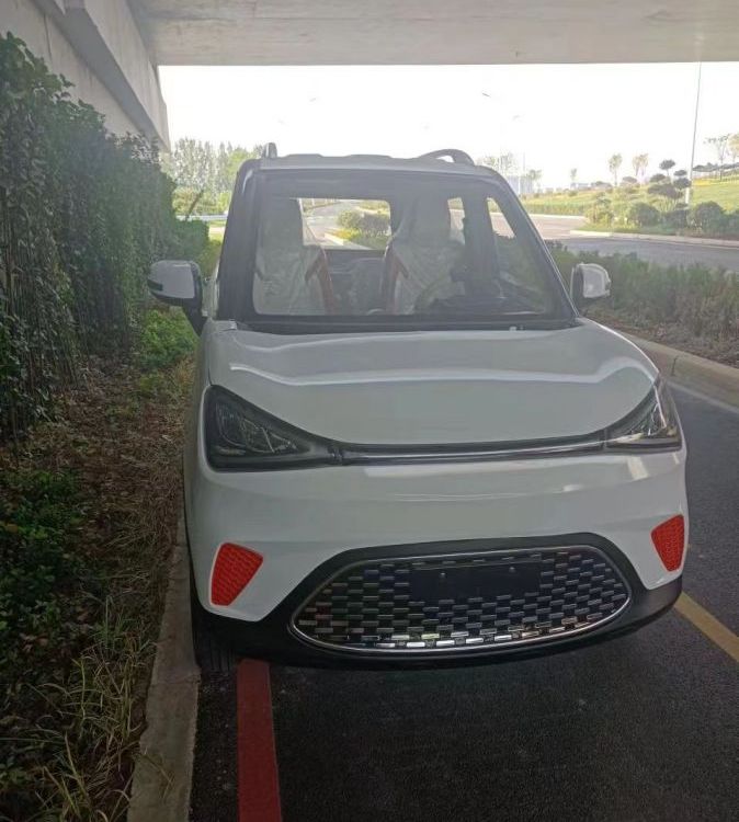 老人代步車可上牌電動車四輪車準新車電轎車電動四輪車