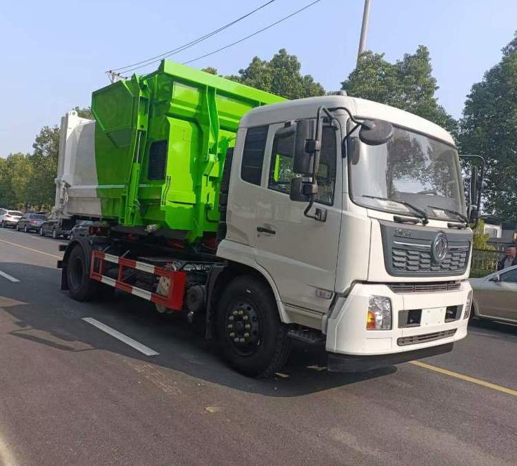 東風天錦18噸勾臂垃圾車主油缸加粗加強后支腿中型垃圾清運車
