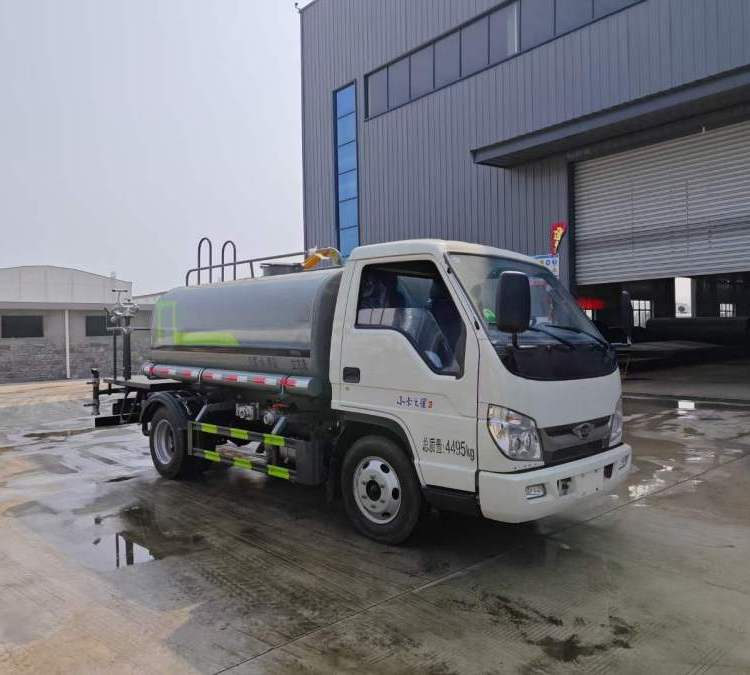 福田小卡之星4.5方灑水車多功能噴霧車市政環(huán)衛(wèi)園林降塵用