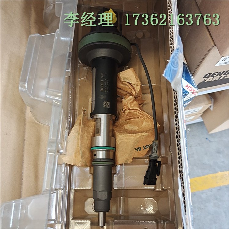 俄羅斯出口挖掘機(jī)QSK19噴油器2882079康明斯礦用車