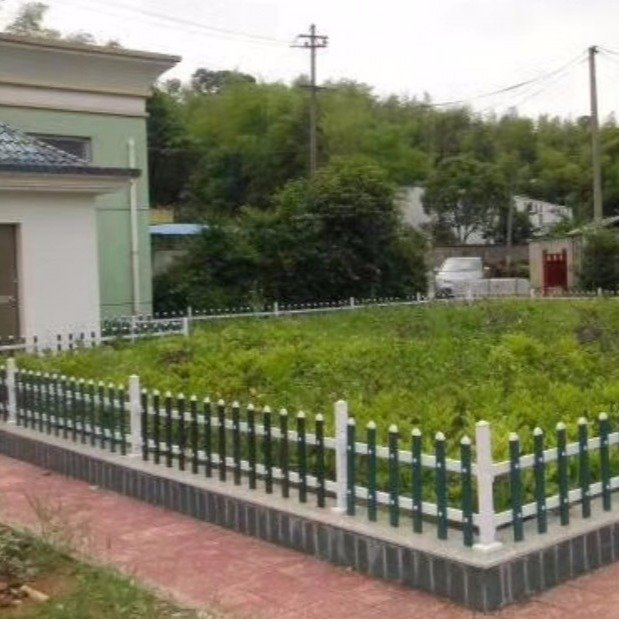 金路護欄廠家直銷無錫宜興市綠化帶護欄園林景區(qū)花園護欄PVC草坪護欄公園草坪護欄欄桿