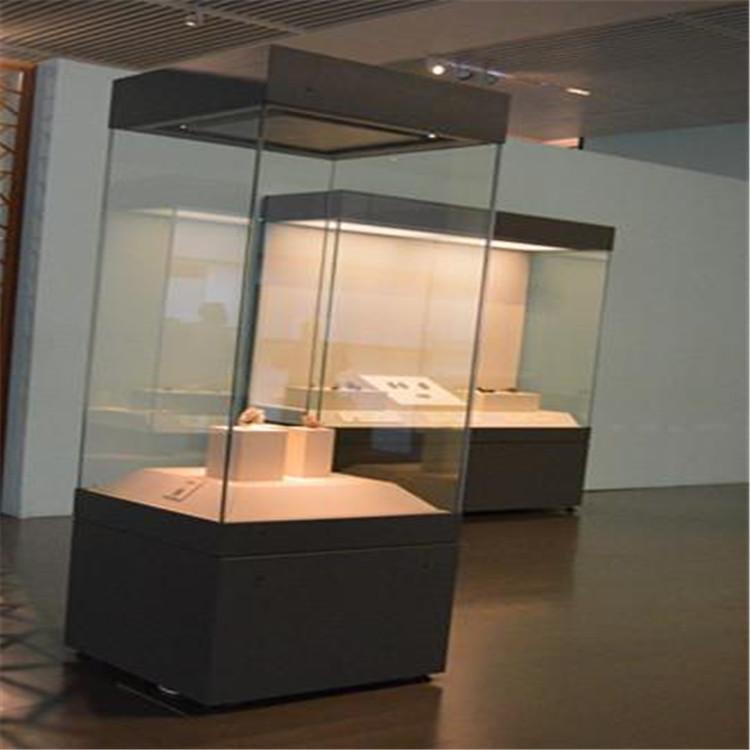 成都博物館古董展柜隆城展示古董展柜廠家和定制公司