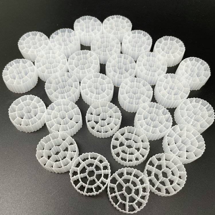 懸浮載體污水處理片狀材料MBBR流化床填料微生物附著