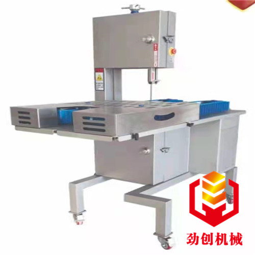 連續(xù)投料式豬蹄劈半機豬腳分半切塊機使用方便勁創(chuàng)