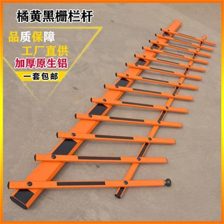 魯冠小區(qū)起落柵欄桿道閘桿規(guī)格齊全發(fā)貨迅速按需定制