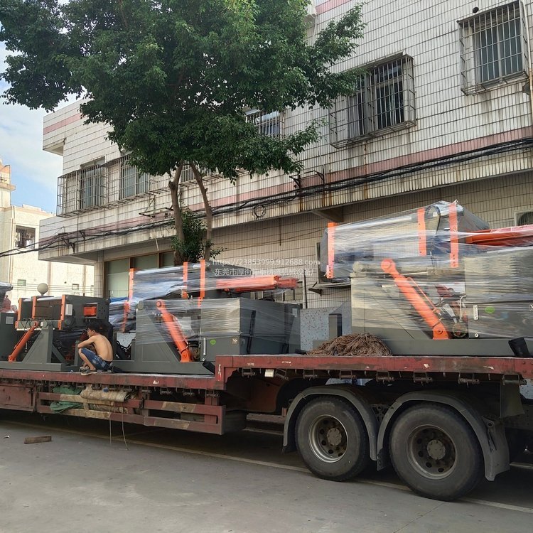 重力澆注機(jī)鑄造機(jī)鑄造重力模廠家90度傾斜全自動(dòng)澆鑄機(jī)坤泰定制