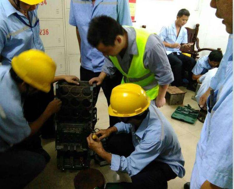 西門子變頻器驅(qū)動板維修報價新鄉(xiāng)SIEMENS變頻器維修師傅