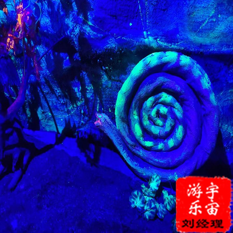 大型鬼屋密室逃脫氣氛布置鼎藝游樂(lè)恐怖場(chǎng)景設(shè)計(jì)定制廠家