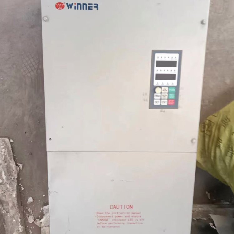 成都WIN-V63-030T4微能變頻器過流炸機(jī)無法開機(jī)等故障維修