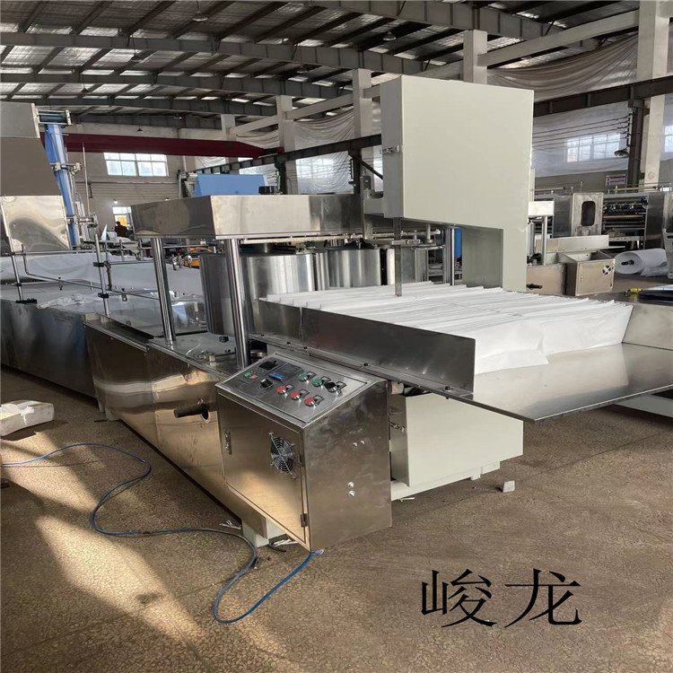 足療店用一次性毛巾機(jī)器無(wú)紡布美容巾足浴機(jī)折疊機(jī)設(shè)備
