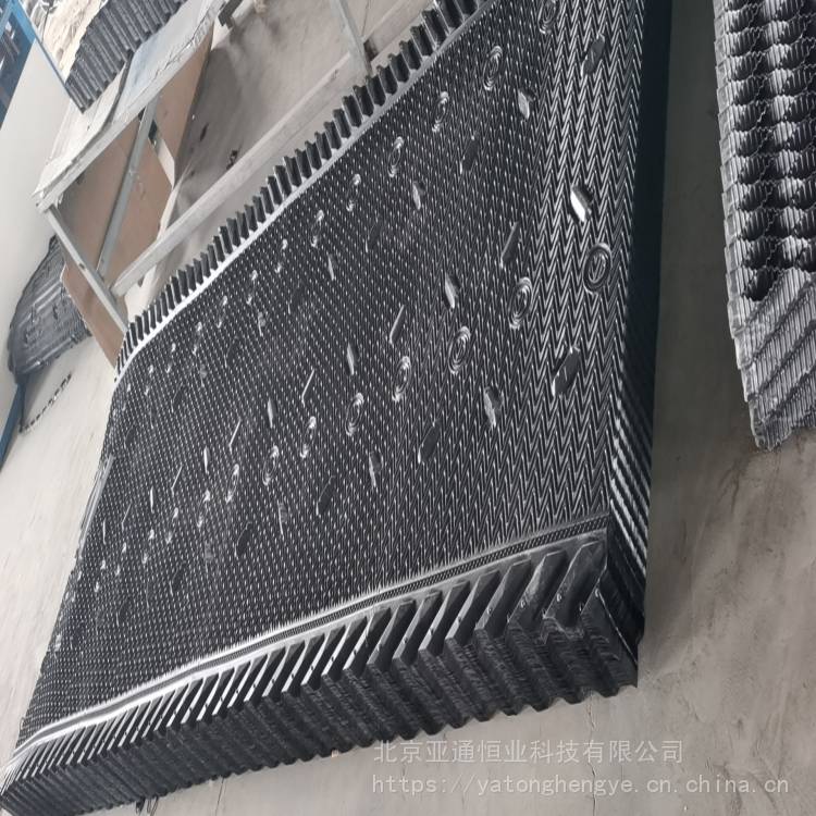供應(yīng)SC-300L1220*1854冷卻塔更換填料廠家減速機(jī)維修風(fēng)機(jī)