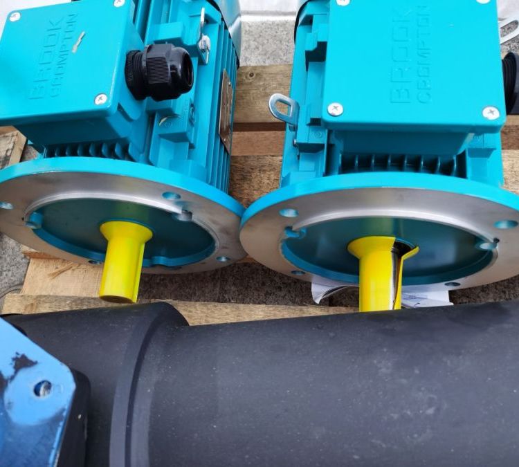 原裝進(jìn)口BrookCrompton電機A-DA1OOLA-D4B5-PT0英國