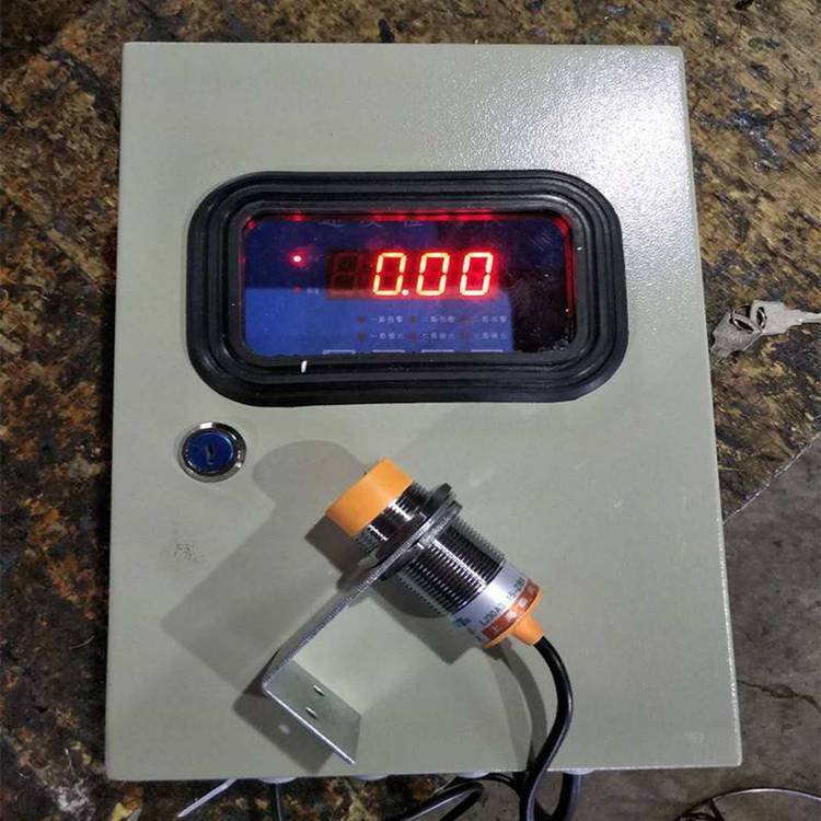 DH-S非接觸式皮帶打滑檢測器輸送帶速度檢測儀數(shù)字自讀設(shè)置方便