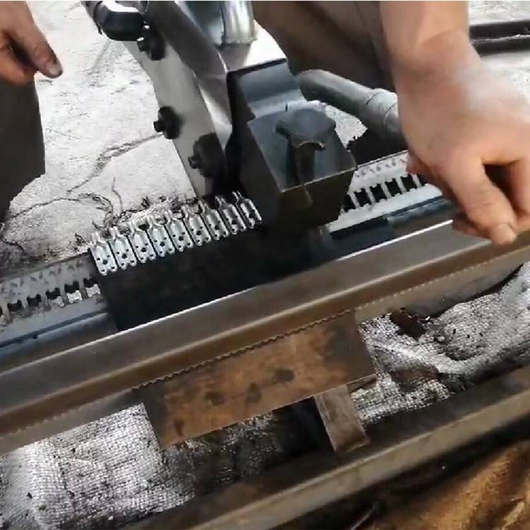 SU2000礦用液壓釘扣機(jī)YKJ2000自動(dòng)打扣機(jī)SU1400\/SU1600扣釘機(jī)