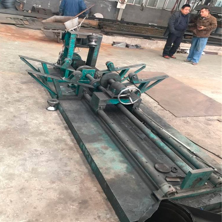 效率高不銹鋼圓筒翻邊機(jī)風(fēng)機(jī)制造行業(yè)適用操作簡(jiǎn)單