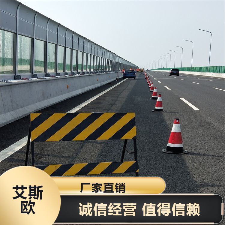 橋梁聲屏障廠家實體工廠造型美觀彩鋼板隔聲屏障