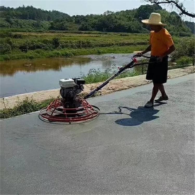 路面汽油抹光機(jī)，適用于大面積的地坪、臺(tái)階等處的水磨石作業(yè)