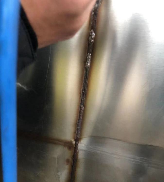 逆變機器不銹鋼焊縫清洗機可解環(huán)保問題可高空作業(yè)